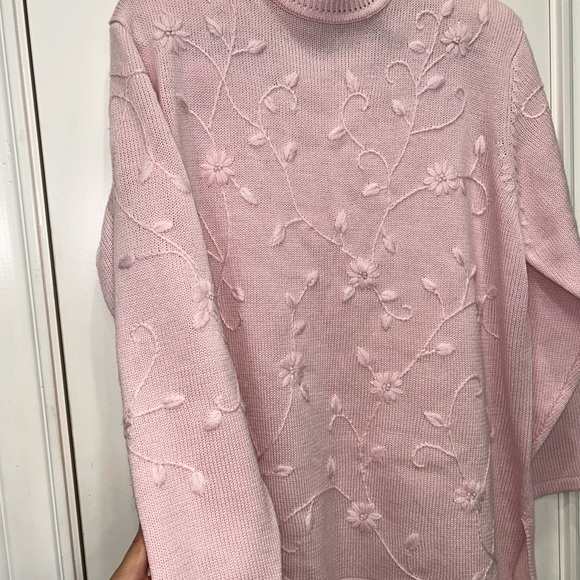 Karen Scott 2X Oversized Floral Embroidery Femme Turtle Neck Long Sleeve Sweater - Picture 11 of 11